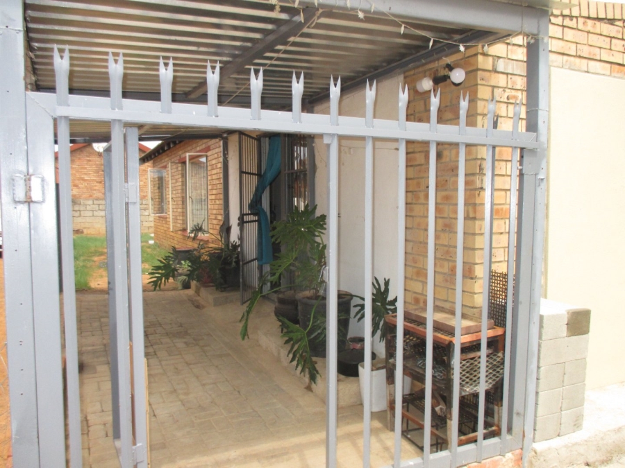 3 Bedroom Property for Sale in Bloemside 2 Free State